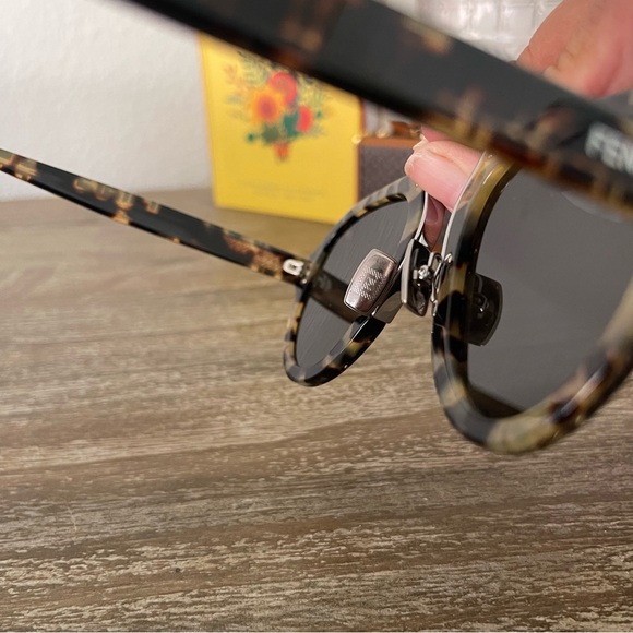 EUC Fendi Zucca Aviator Sunglasses - Picture 5 of 9